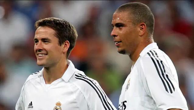 理层对他的 理层对他的