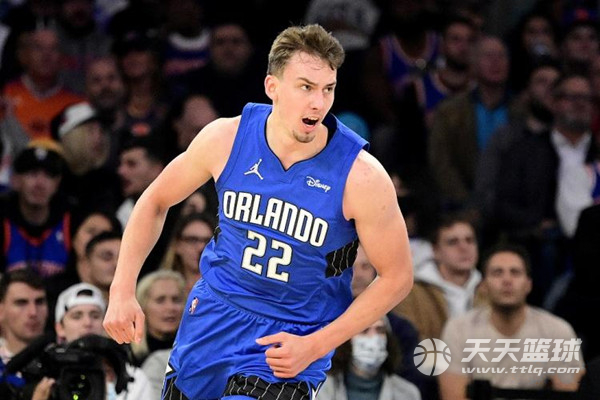 在这个转会 在这个转会