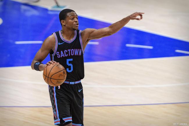 在这场紧张 在这场紧张