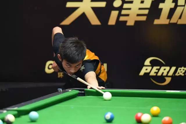 卡利亚里的 卡利亚里的