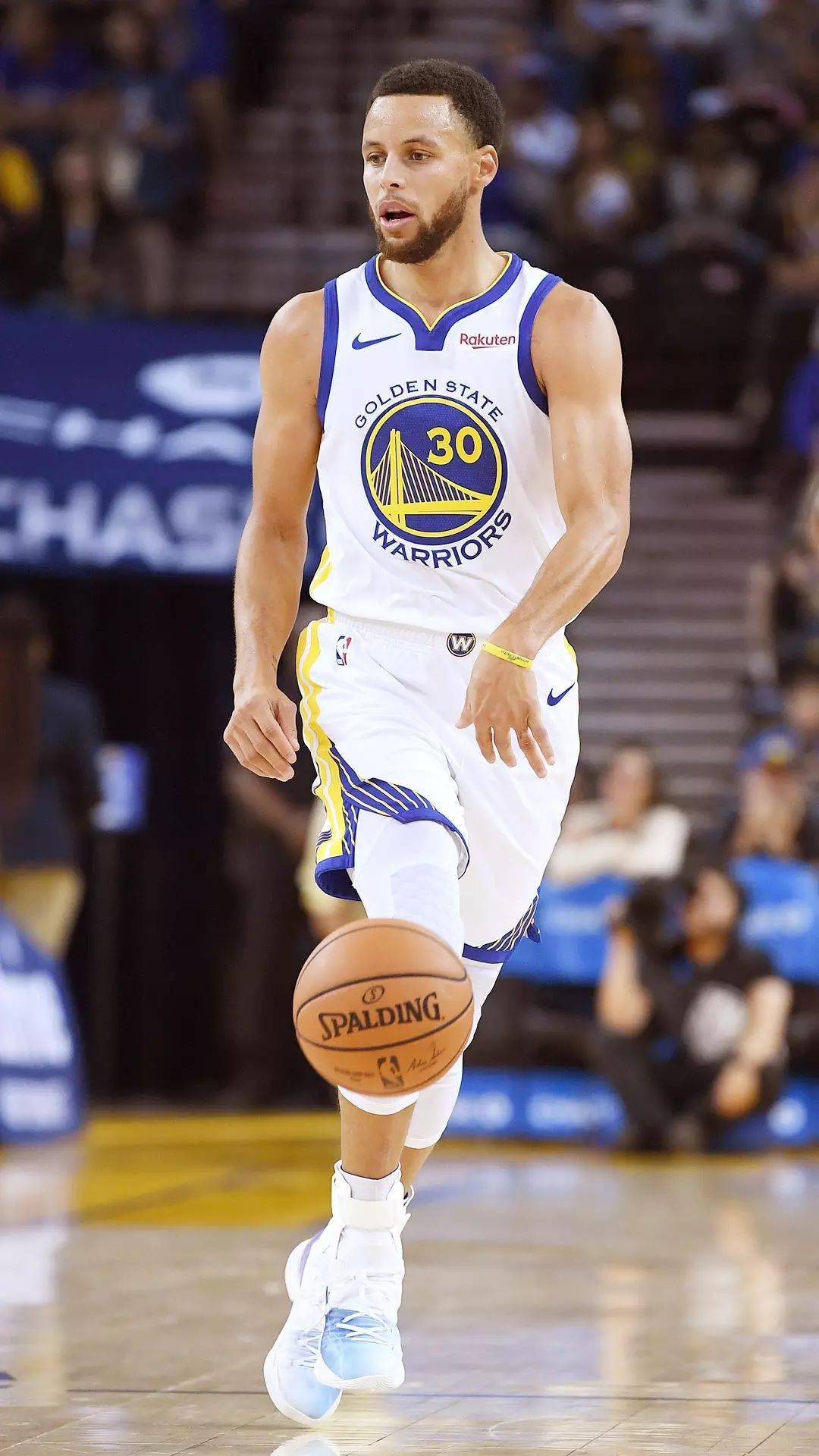 版权侧以 版权侧以